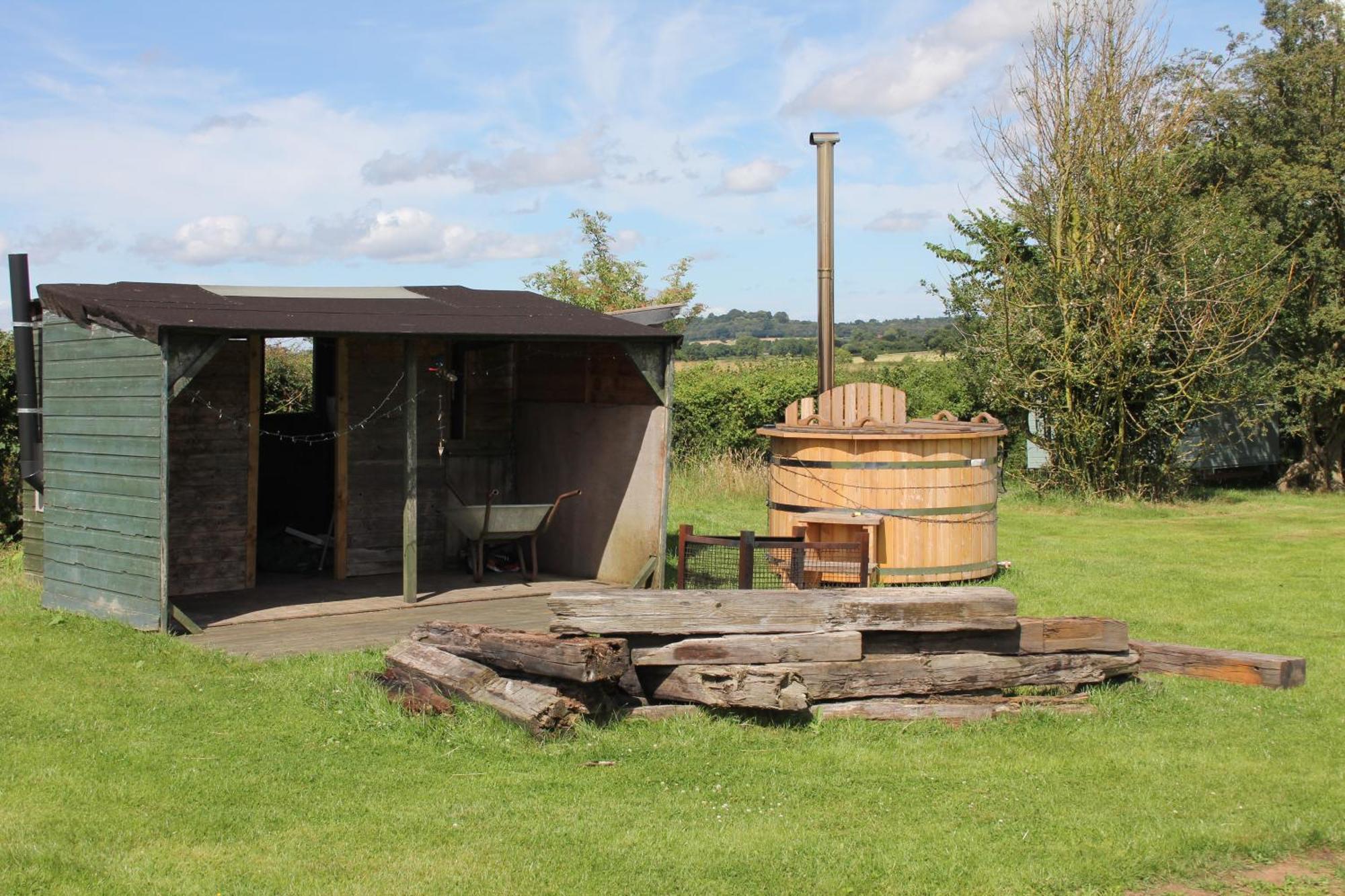 Glamping West Midlands Ξενοδοχείο Enville Εξωτερικό φωτογραφία